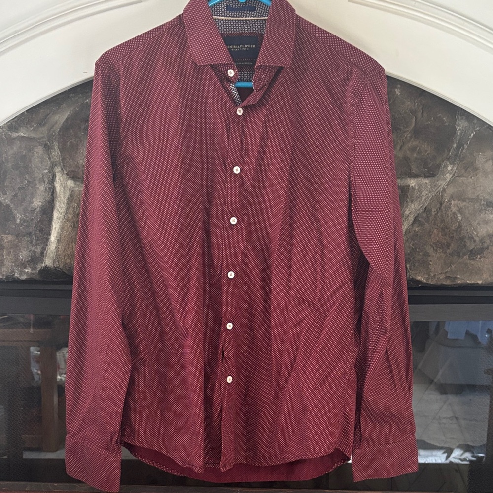 Mens Denim & Flower Burgundy Button-Down Shirt size Medium